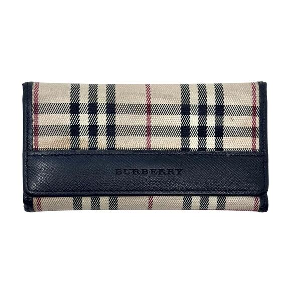Burberry Nova Key Case - Picture 1 of 13